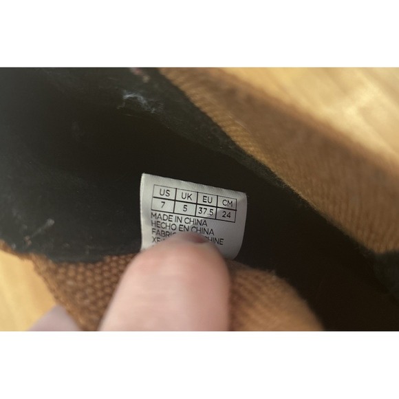 Toms Esme Heeled Boot  Tan Oiled Nubuck, Size 7 - Picture 6 of 16